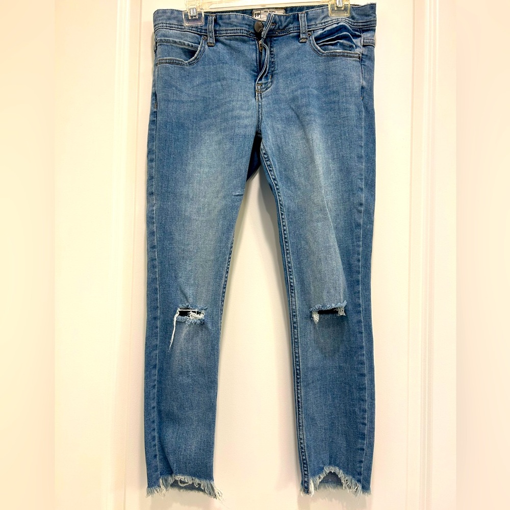 EUC Free people Jeans size 26